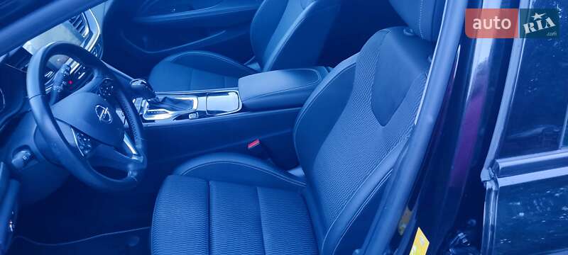 Универсал Opel Insignia 2017 в Киеве фото 8 Универсал Opel Insignia 2017 в Киеве