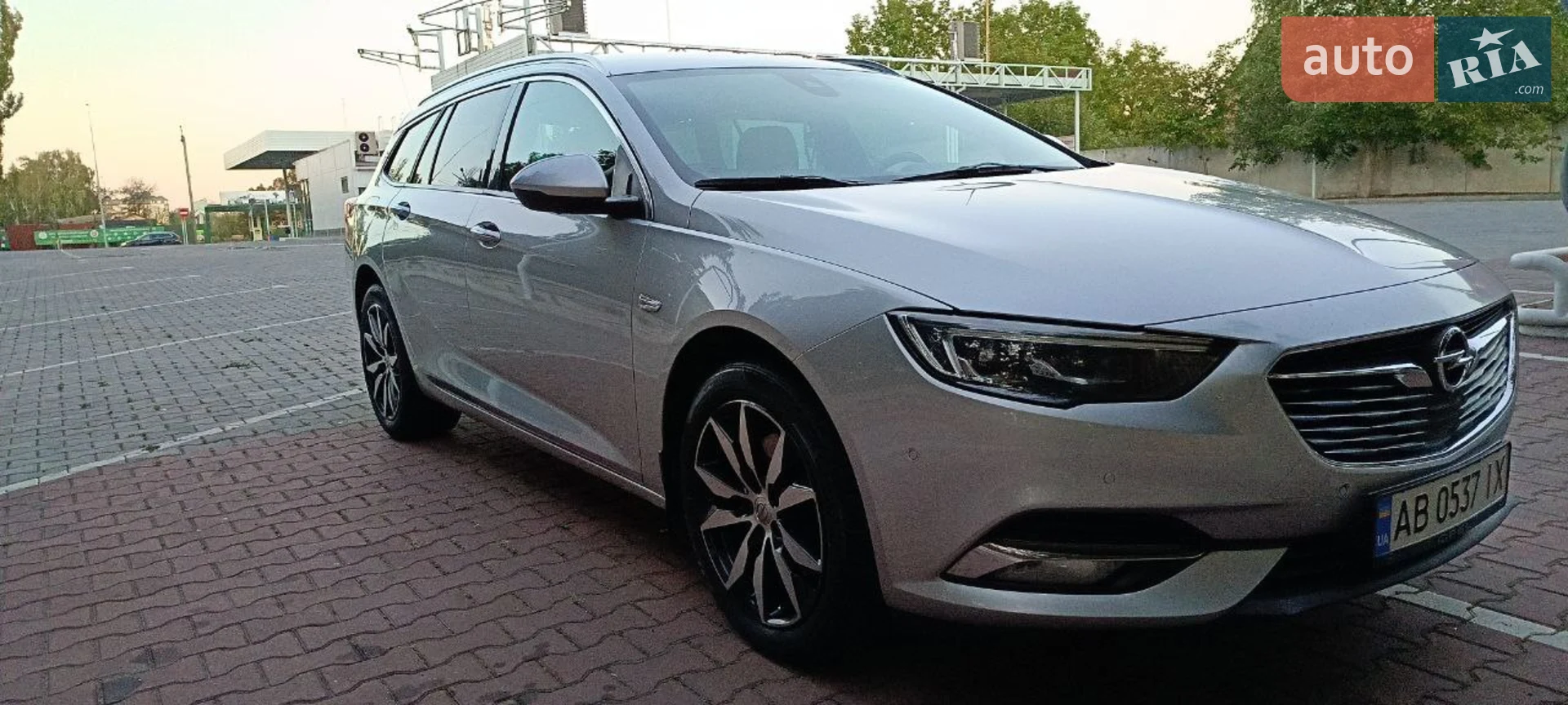 2017 Opel Insignia - мініатюра 2