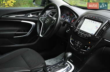 Универсал Opel Insignia 2016 в 
