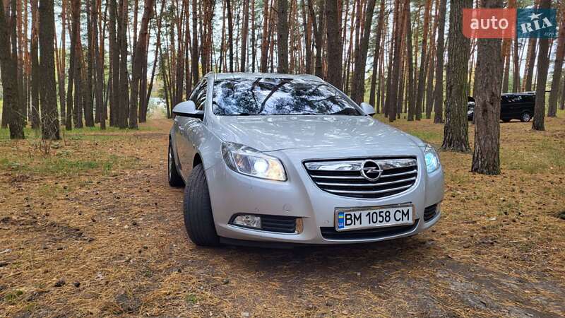 Универсал Opel Insignia 2012 в Сумах
