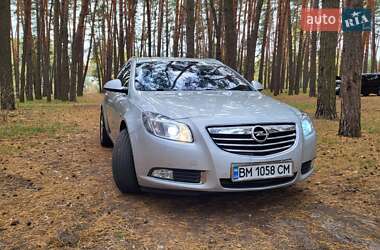 Универсал Opel Insignia 2012 в 