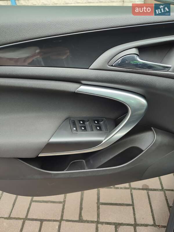 Універсал Opel Insignia 2012 в Києві