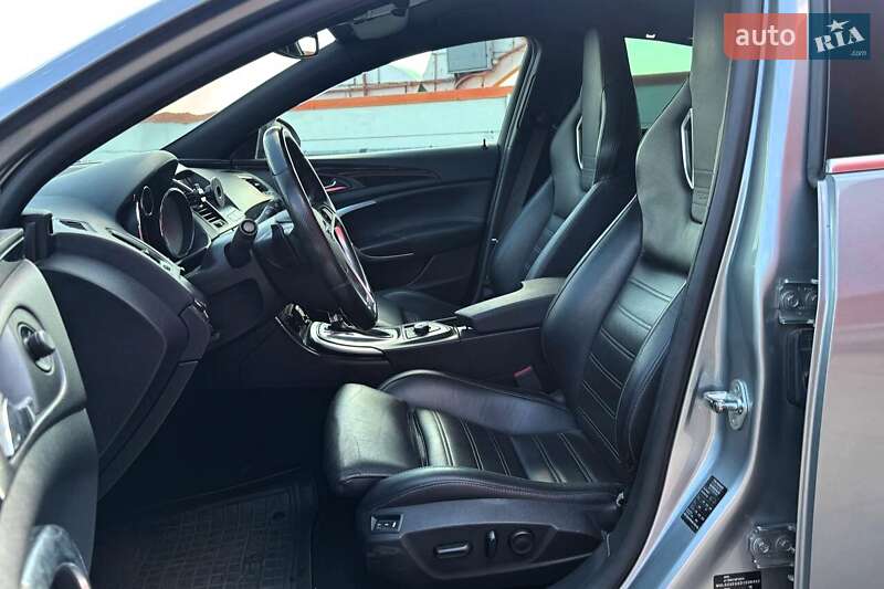 Седан Opel Insignia 2012 в Киеве