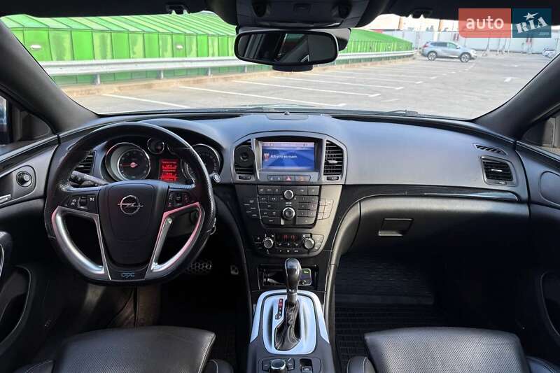 Седан Opel Insignia 2012 в Киеве
