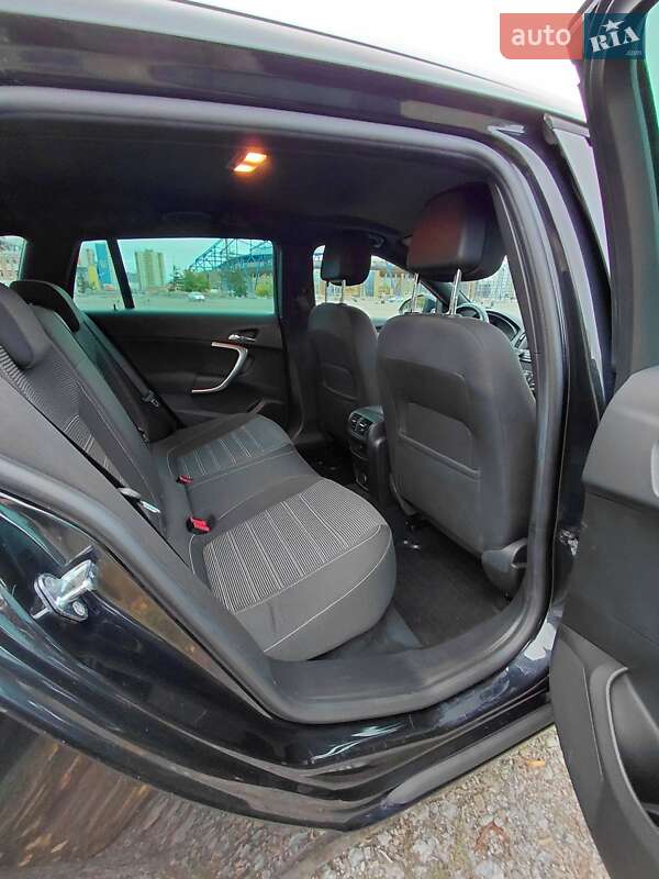 Універсал Opel Insignia 2014 в Харкові