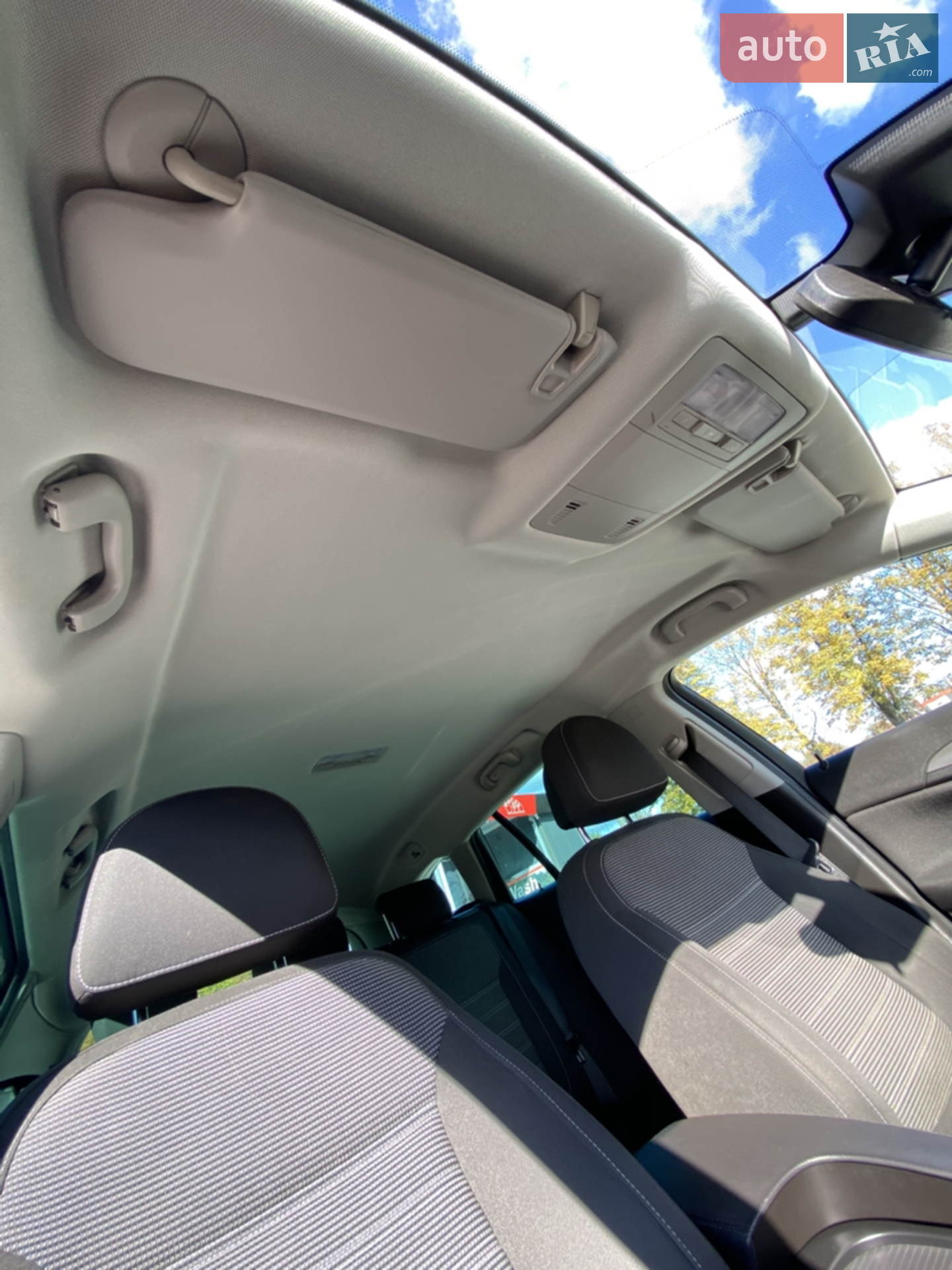 2010 Opel Insignia - мініатюра 20
