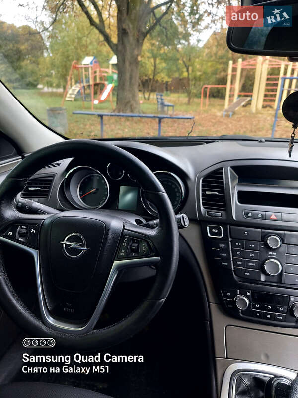 Универсал Opel Insignia 2012 в Боярке