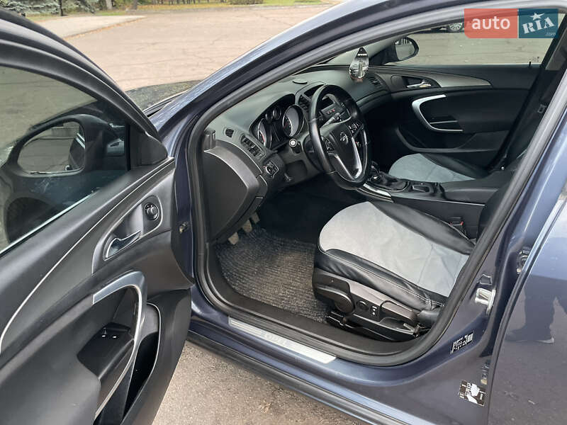 Універсал Opel Insignia 2009 в Кривому Розі