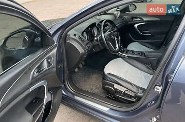 Универсал Opel Insignia 2009 в 