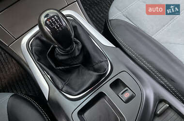 Универсал Opel Insignia 2009 в 
