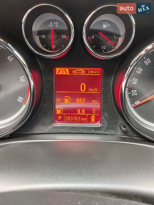 Универсал Opel Insignia 2012 в Киеве