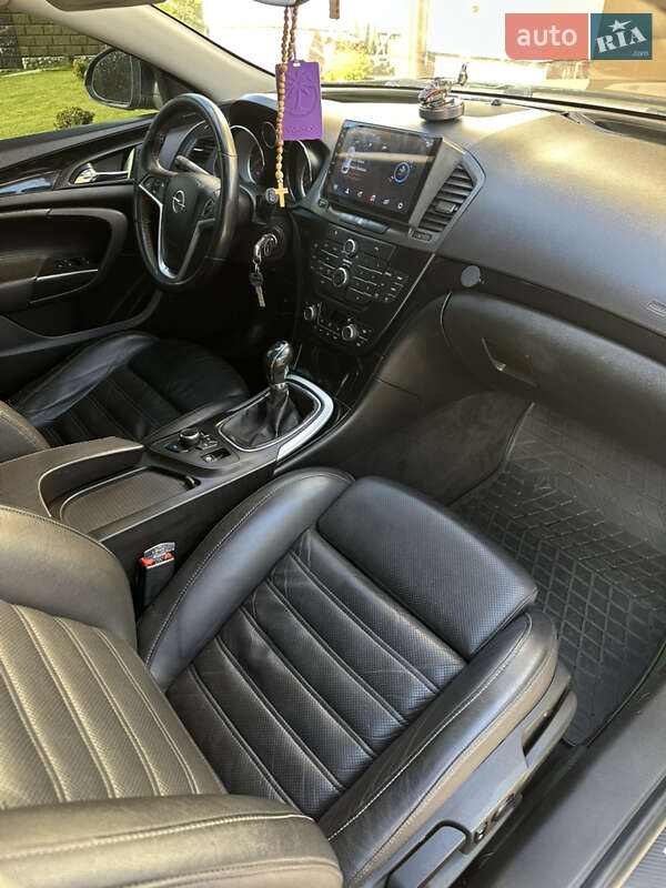 Універсал Opel Insignia 2011 в Тернополі