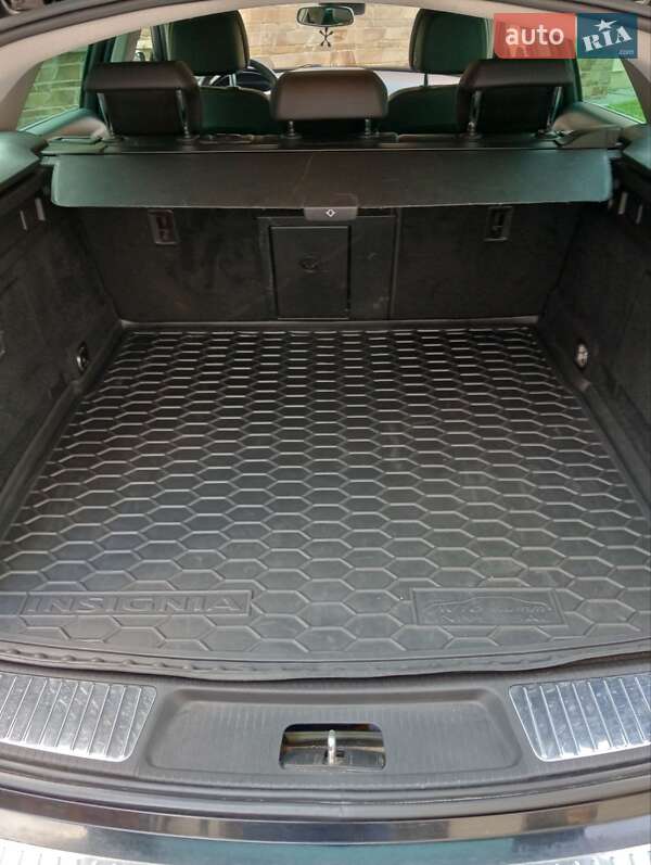 Універсал Opel Insignia 2015 в Києві