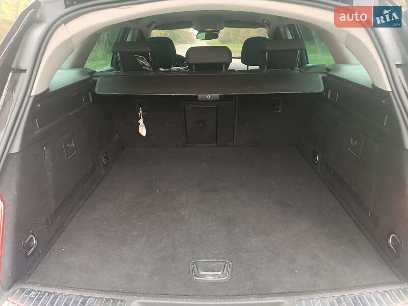 Универсал Opel Insignia 2011 в Бершади