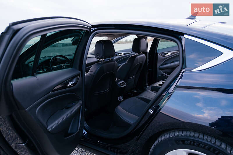 Ліфтбек Opel Insignia 2019 в Тернополі