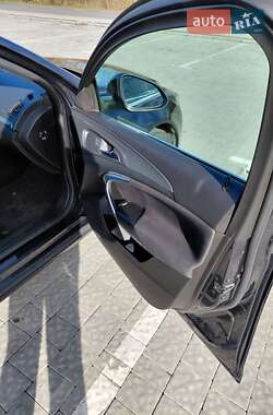 Универсал Opel Insignia 2014 в Львове