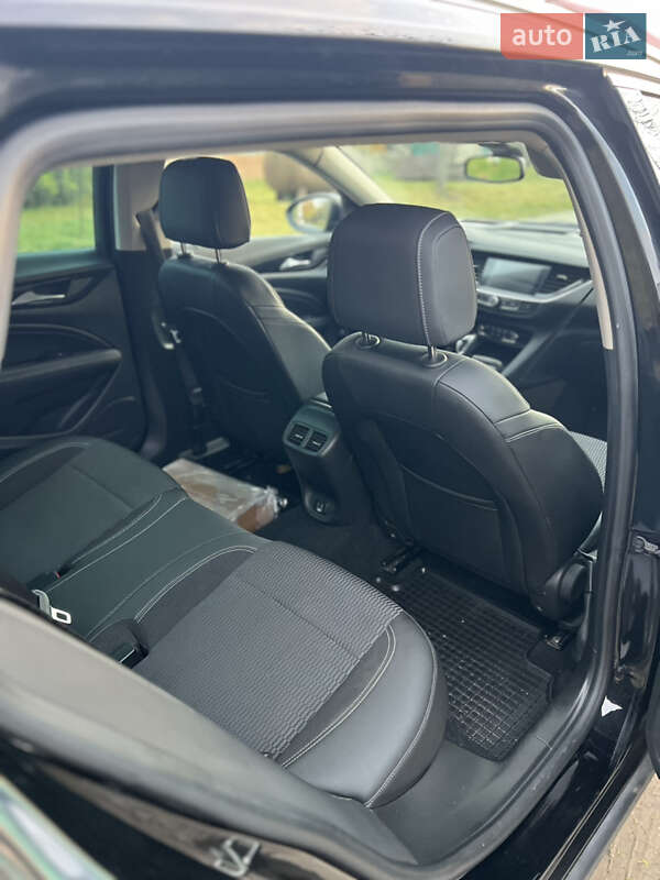 Универсал Opel Insignia 2018 в Самборе