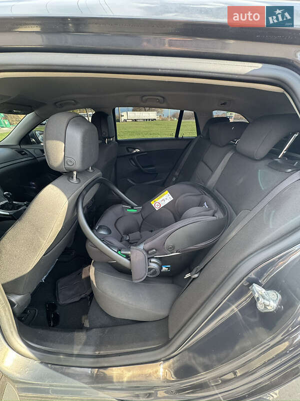 Универсал Opel Insignia 2012 в Ровно фото 14 Универсал Opel Insignia 2012 в Ровно