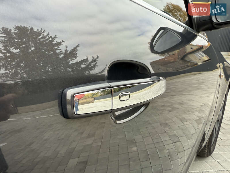 Універсал Opel Insignia 2015 в Кременці