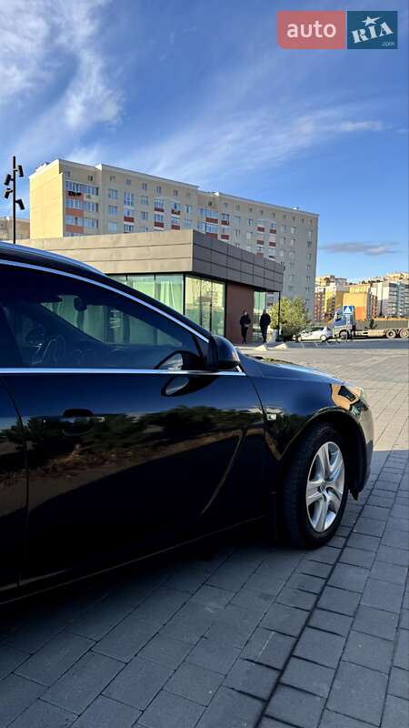 Универсал Opel Insignia 2012 в Хмельницком