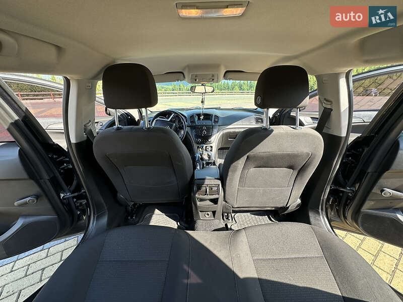 Універсал Opel Insignia 2013 в Сколе