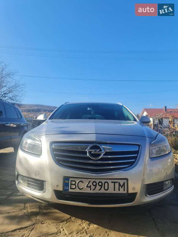 Opel Insignia 2012