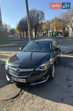 Седан Opel Insignia 2016 в Луцке