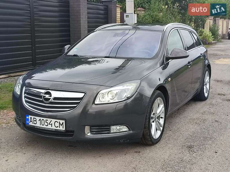 Универсал Opel Insignia 2013 в Виннице