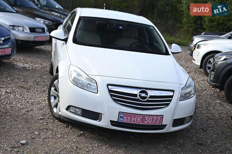 Седан Opel Insignia 2009 в Бердичеве