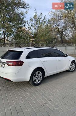 Универсал Opel Insignia 2015 в Ивано-Франковске