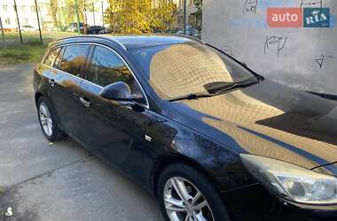 Універсал Opel Insignia 2009 в Києві