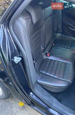 Універсал Opel Insignia 2009 в Києві