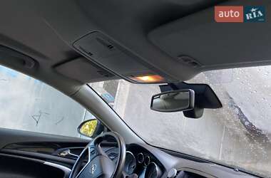 Універсал Opel Insignia 2009 в Києві