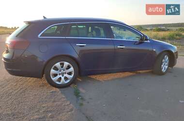 Универсал Opel Insignia 2014 в Баре
