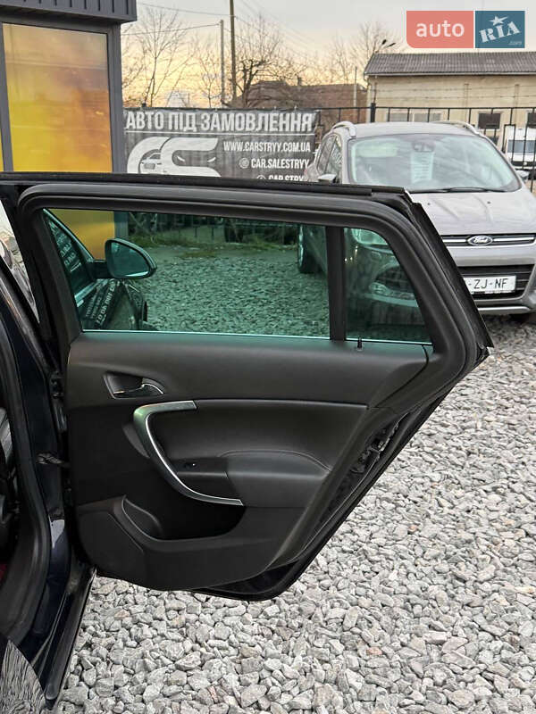 Универсал Opel Insignia 2009 в Стрые