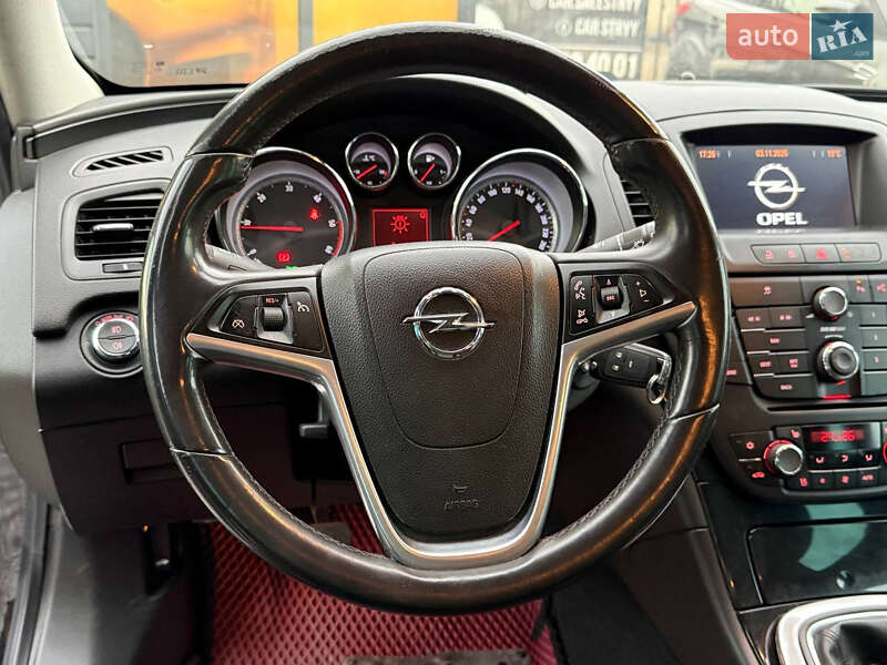 Универсал Opel Insignia 2009 в Стрые