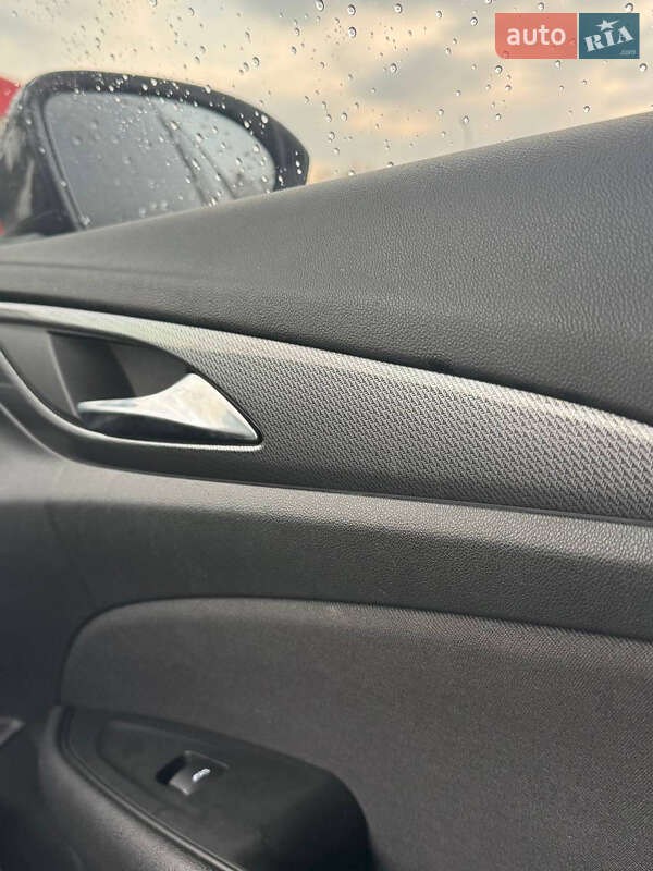 Лифтбек Opel Insignia 2021 в Днепре фото 24 Лифтбек Opel Insignia 2021 в Днепре