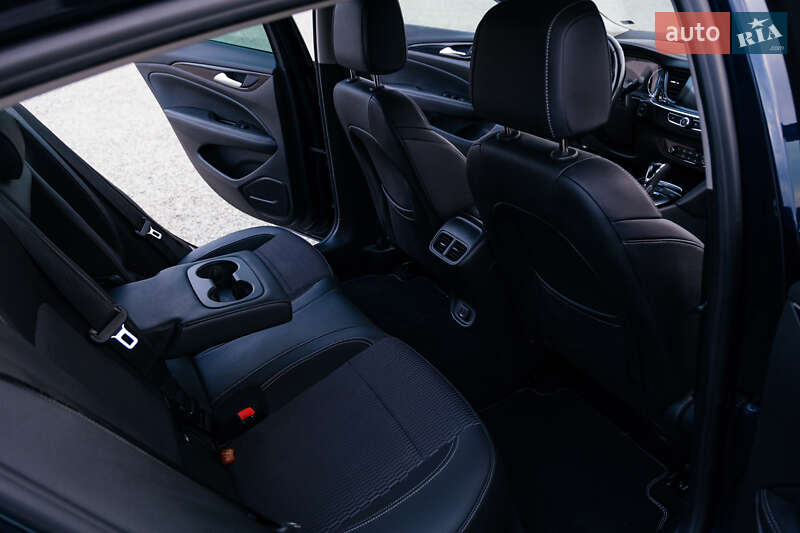 Лифтбек Opel Insignia 2019 в Тернополе