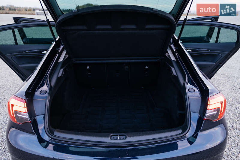 Лифтбек Opel Insignia 2019 в Тернополе