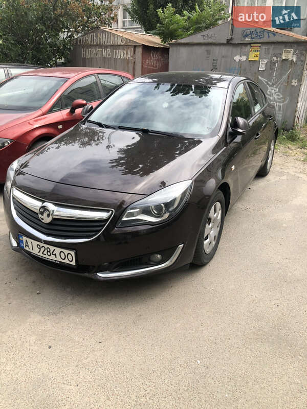 Лифтбек Opel Insignia 2011 в Новоселках