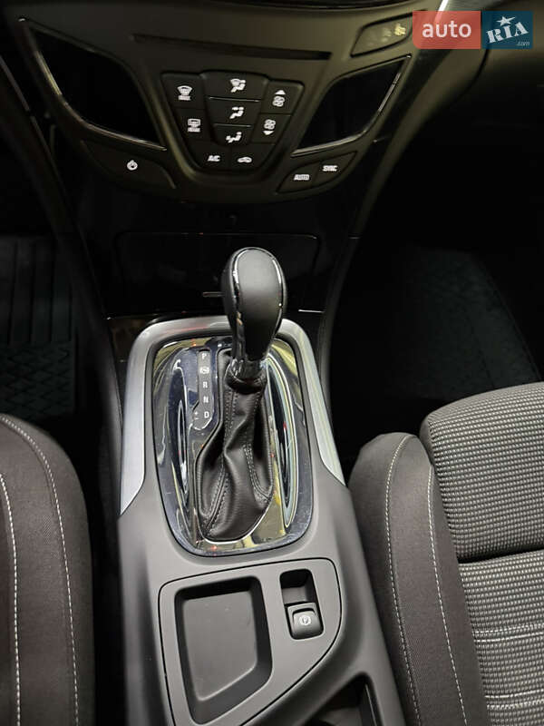 Универсал Opel Insignia 2016 в Житомире