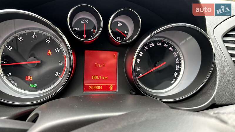 Универсал Opel Insignia 2010 в Луцке