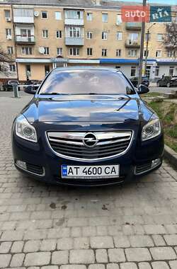 Лифтбек Opel Insignia 2012 в Ивано-Франковске