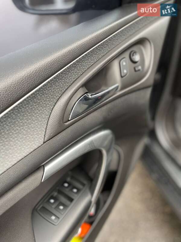 Универсал Opel Insignia 2014 в Виннице