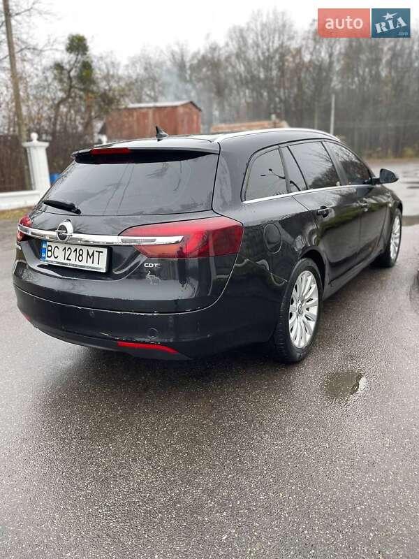 Универсал Opel Insignia 2014 в Виннице