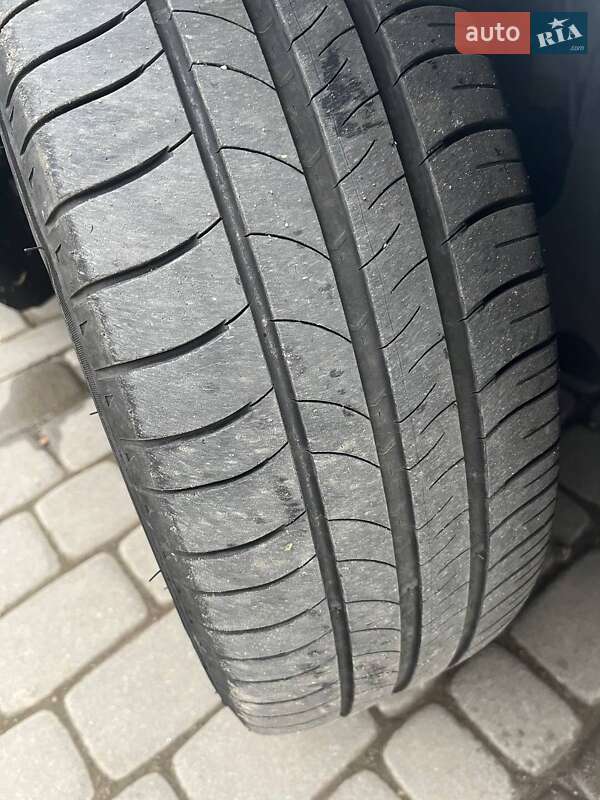 Седан Opel Insignia 2009 в Чернівцях