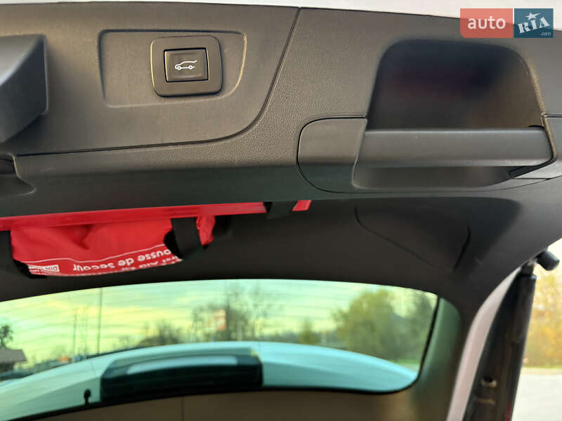 Универсал Opel Insignia 2018 в Бережанах