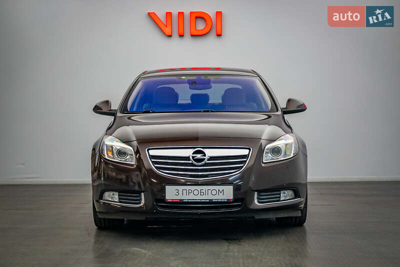 Седан Opel Insignia 2013 в Киеве