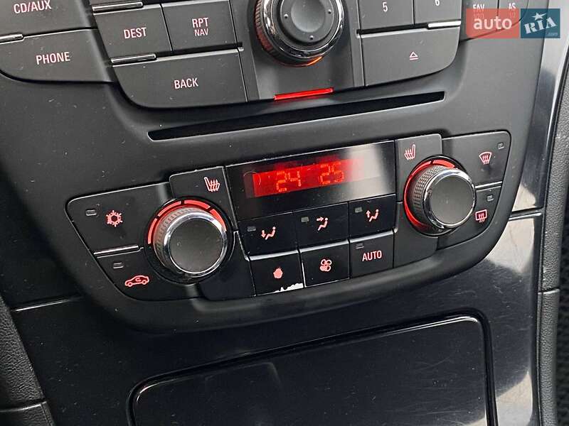 Универсал Opel Insignia 2009 в Киеве фото 18 Универсал Opel Insignia 2009 в Киеве