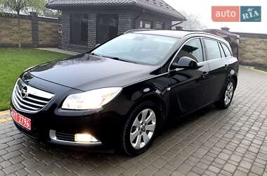 Универсал Opel Insignia 2010 в Луцке